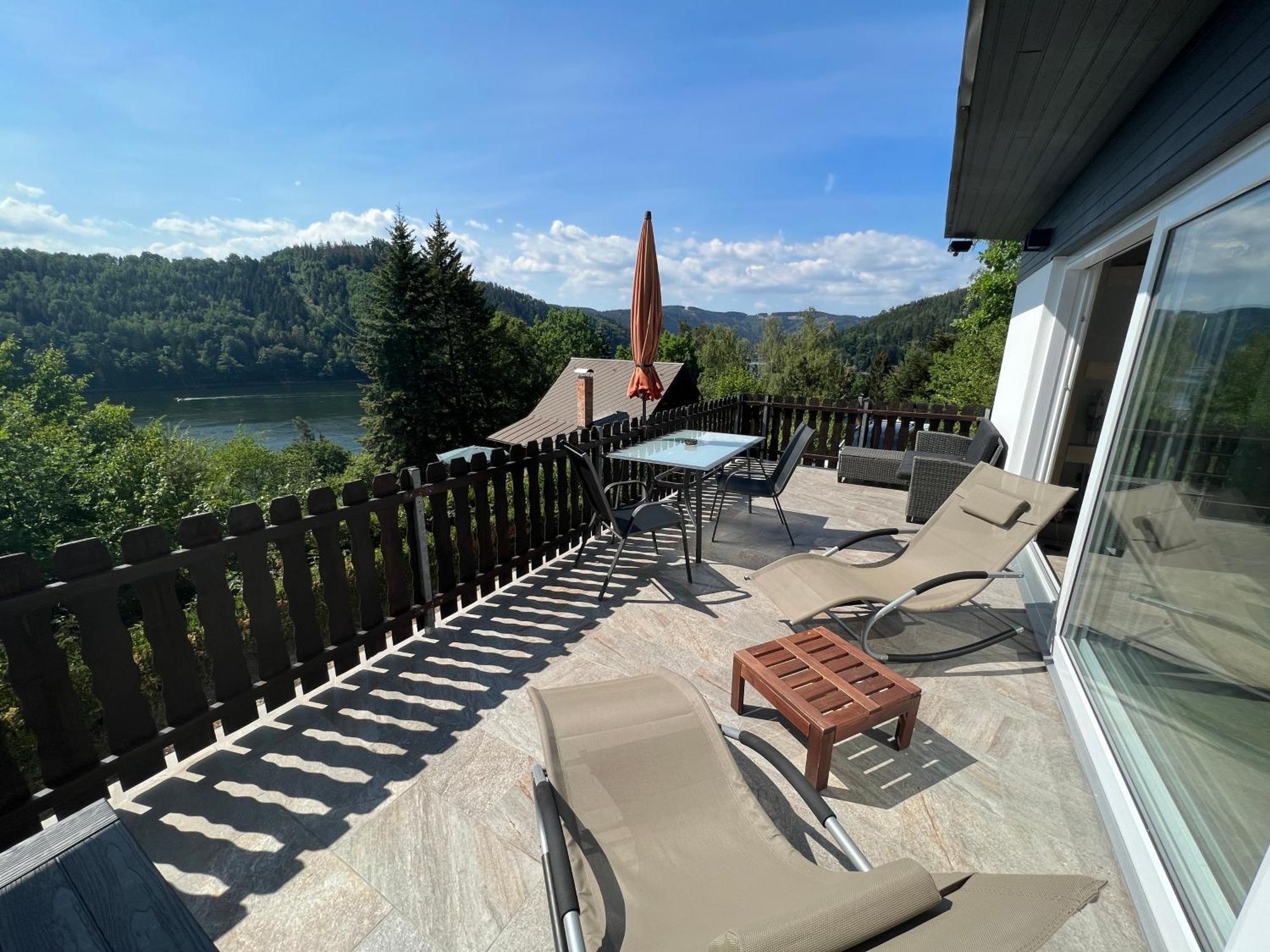 Saale-Residenz Villa Unterwellenborn Eksteriør bilde